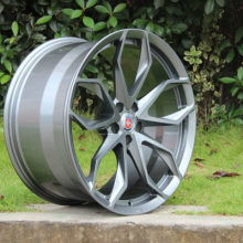 丹陽市中裕輪轂廠 專業生產輪轂與交通燈具，品質卓越